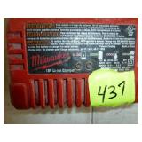 Milwaukee Charger M12-M18, 120V, XC 3.0 Battery Green Point