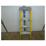 Keller Fiberglass Step Ladder 4