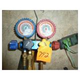 Hilmar Yellow Jacket Refrigeration Gage Set