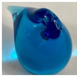 Vintage Seda Sweden MCM Glass Bud Vase with Pink Porcelain, FM Konstglas Bluebird and Unbranded Bird