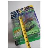 Electronic Swarm Alien Action Figure with Attack Cry & Laser Eyes