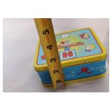 Set of 2 Decorative Tin Lunch Boxes - Clue and Harveytoons Themes