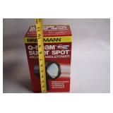 Brinkmann Q-Beam Super Spot 400,000 Candlepower Spotlight