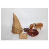 Decorative Collection: Straw Sheep, Wooden Items, and Wicker DÃ©cor