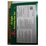 Looney Tunes 10 Light Holiday Fun Set with Characters