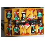 Looney Tunes 10 Light Holiday Fun Set with Characters