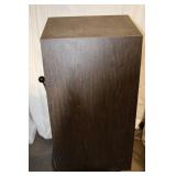 Vintage Bounty Slot Machine with Cherry Wood Finish