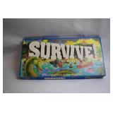 Survive! Vintage Board Game - Parker Brothers 1982 Edition
