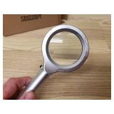 Stalwart Lighted Magnifier No Batteries to test