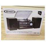 Jensen3 Speed Stereo Turntable Music System with CD, Cassette and AM/FM Radio