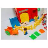 Playskool 1990 Flat Folks Farm & Miscellaneous Vintage Pieces
