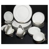 Wedding Bells by Deville Fine China – Platinum Trim & Thin Interior Line, Service for 8