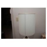 Large Vintage Lamp with Three Light Settings