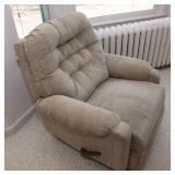 Rocker Recliner – Comfy & Cozy!