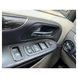 2013 CHRYSLER TOWN AND COUNTRY TOURING-L *No Reserve*