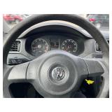 2011 VOLKSWAGEN JETTA SE *2 Owners w/ no Accidents* (NO RESERVE)