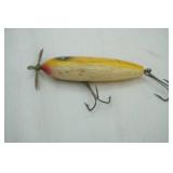 Vintage wooden fishing lure