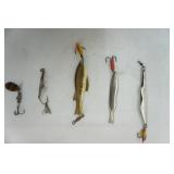 vintage fishing lures (10)