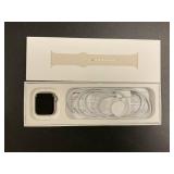 Apple Watch SE (2nd Gen) GPS 40mm Smartwatch with Starlight Aluminum Case MXEF3LL/A