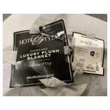 Hotel Style Luxury Plush Blanket 90 x 94