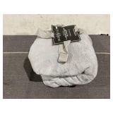 Hotel Style Luxury Plush Blanket 90 x 94