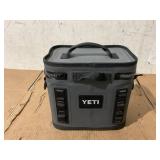 YETI Hopper Flip 8 Cooler