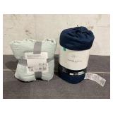 LOT OF 2 Comforter & Comforter Set
