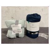 LOT OF 2 Comforter & Comforter Set