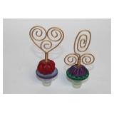 Pair of Decorative Wine Bottle Stoppers with Wire Art