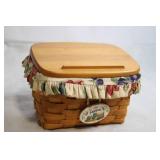 Longaberger Recipe Basket with Wooden Lid and Fabric Liner