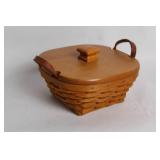 Longaberger 2005 Tree Trimming Basket with Lid and Leather Handles