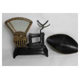 Antique Cast Iron Balance Scale with Detachable Pan