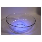 Set of 4 Depression Glass Bowls and Plates