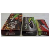 More Pocket Knives (1) Buck Shot Cutlery - Mustang Trapper / 18 - 285GR (1) Tac Xtreme - Tac - Lockback / TX - 089GRN (1) Tac Xtreme / TX -181B **NEW (See Photos to View Knives & Details)