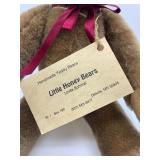 Set of 2 Collectible Teddy Bears: Judith Glover and Little Honey Bears