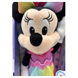 Disney Minnie Mouse Plush Set with Collectible Friends