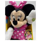 Disney Minnie Mouse Plush Set with Collectible Friends