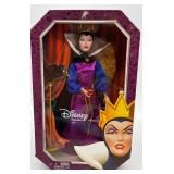 Disney Signature Collection Evil Queen and Sparkling Snow White Dolls