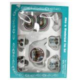 Alice in Wonderland Collectibles: Mad Hatter Figurine, Fitz and Floyd Plate, and Tea Set