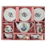 Disney Alice in Wonderland Toy China Tea Set with Collectible Plate