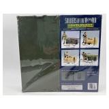 Soldiers of the World Footlocker with Figure and Gear