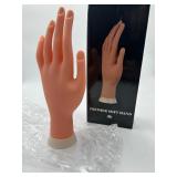 PRACTICE HAND MANICURE FLEXIBLE