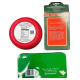 VINTAGE COCA-COLA 7UP COLLECTIBLE BUNDLE