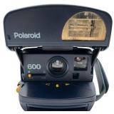 POLAROID 600 EXPRESS BLUE AUTOMATIC CAMERA