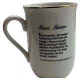 NORMAL ROCKWELL 1982 GOLD RIM PORCELAIN MUGS, LOT OF 8 MUGS