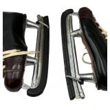 RIEDELL: ICE SKATES SIZE 10-11.5