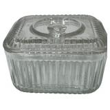 VINTAGE ANCHOR HOCKING CLEAR GLASS DISH WITH A LID