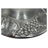 VINTAGE THE WILTON CO ROUND PEWTER FRUIT BOWL