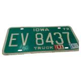 VTG IOWA LICENSE PLATES, SET OF 2