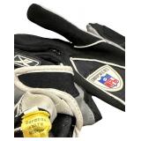 NIKE:3 PAIRS; SPORTS GLOVES